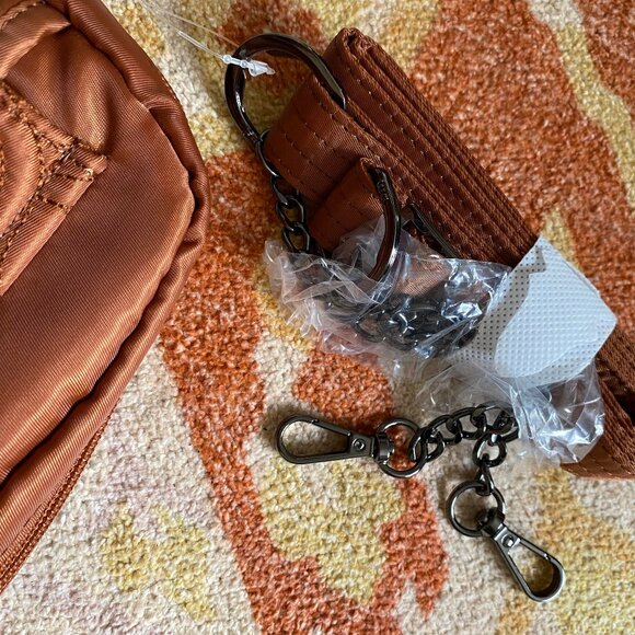 Lug Crossbody Swing Bag NWT - Picture 12 of 12